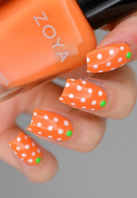 Novel Neon Nail Art Styles to Try This Spring